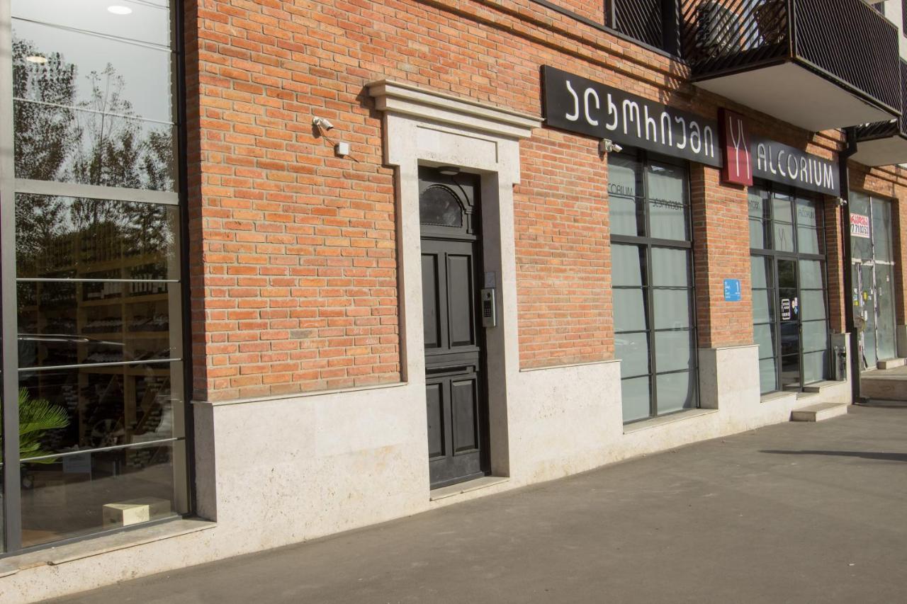 Anri'S Apartments Studio Тбилиси Екстериор снимка